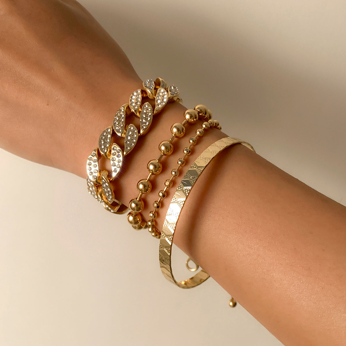 Bracelets chaîne, divers modèles